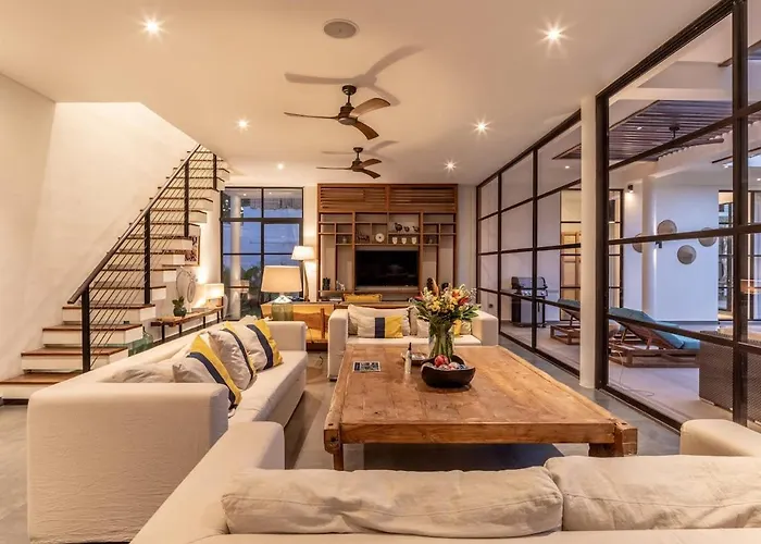 Villa Sanya Berawa Canggu