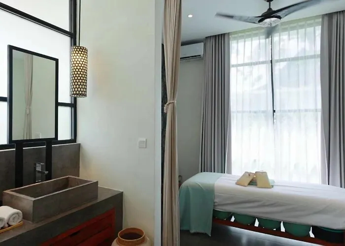 Sanya Berawa * Canggu