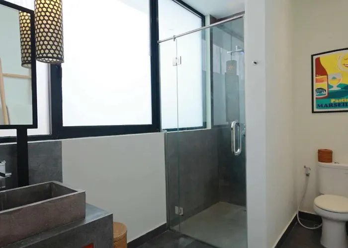 Villa Sanya Berawa Canggu